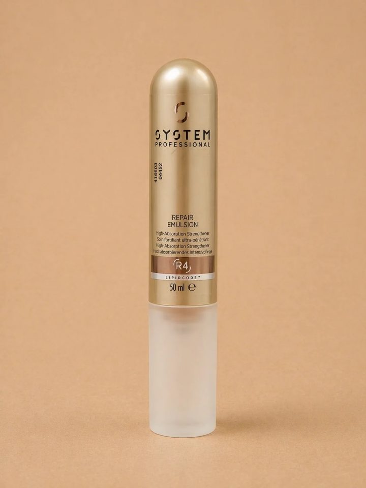 Wella System Professional Repair Emulsion R4 Yıpranmış Saçlar İçin Onarıcı Köpük Serum 50ml