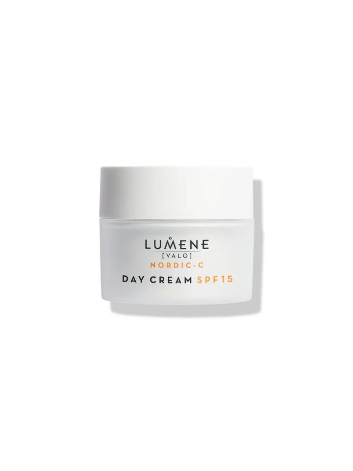 Lumene Day Cream SPF15  Vitamin C Aydınlatıcı ve Leke Karşıtı SPF 15 Gündüz Bakım Kremi
